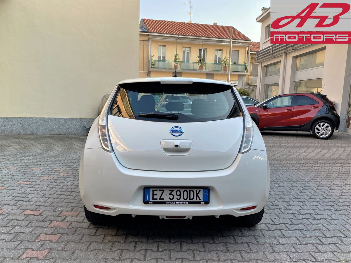 Nissan Leaf Visia (6)