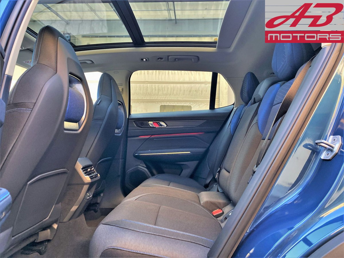 Lynk & Co 01 01 1.5 td phev (11)