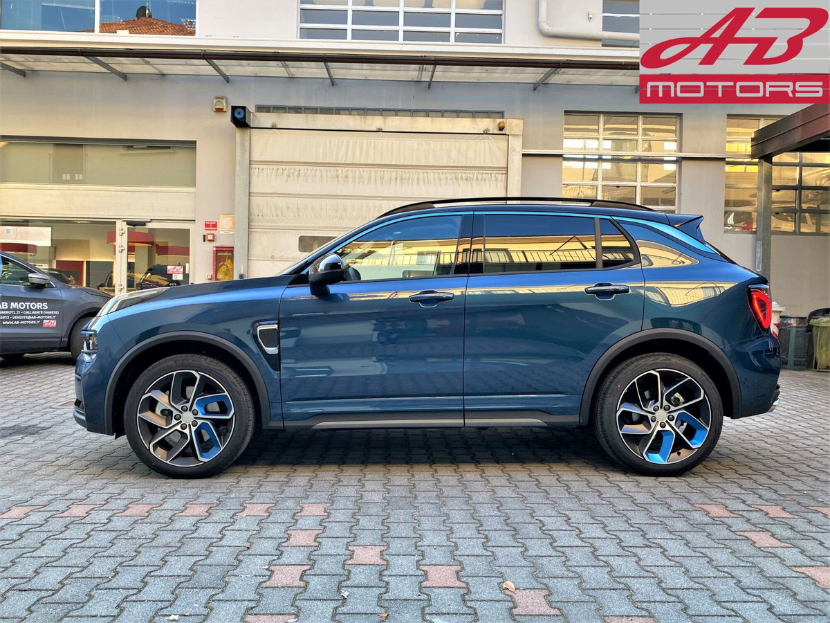 Lynk & Co 01 01 1.5 td phev (8)