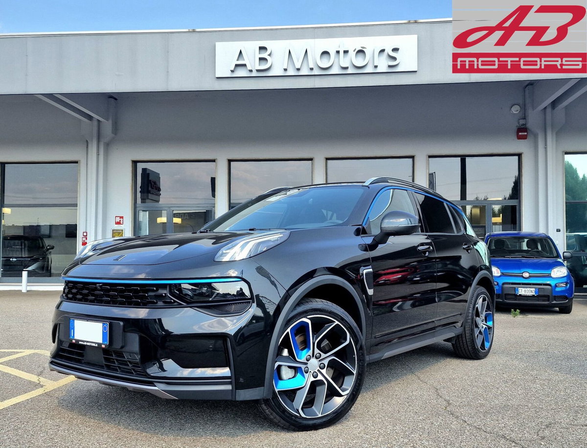 Lynk & Co 01 01 1.5 td phev