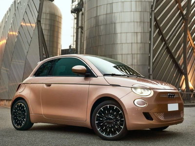 Fiat 500 Cabrio 42 kWh La Prima (6)
