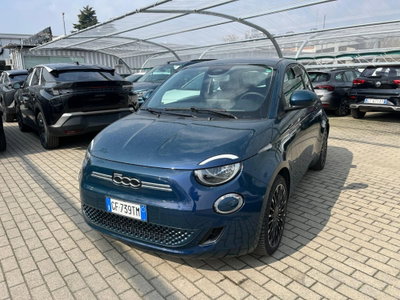 Fiat 500 Cabrio e Cabrio 42 kWh Icon (2)