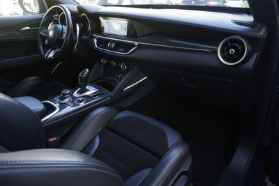 Alfa Romeo Stelvio Stelvio 2.9 Bi-Turbo V6 510 CV AT8 Quadrifoglio (10)