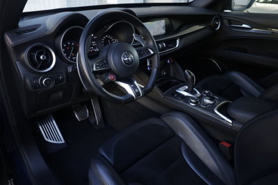 Alfa Romeo Stelvio Stelvio 2.9 Bi-Turbo V6 510 CV AT8 Quadrifoglio (16)