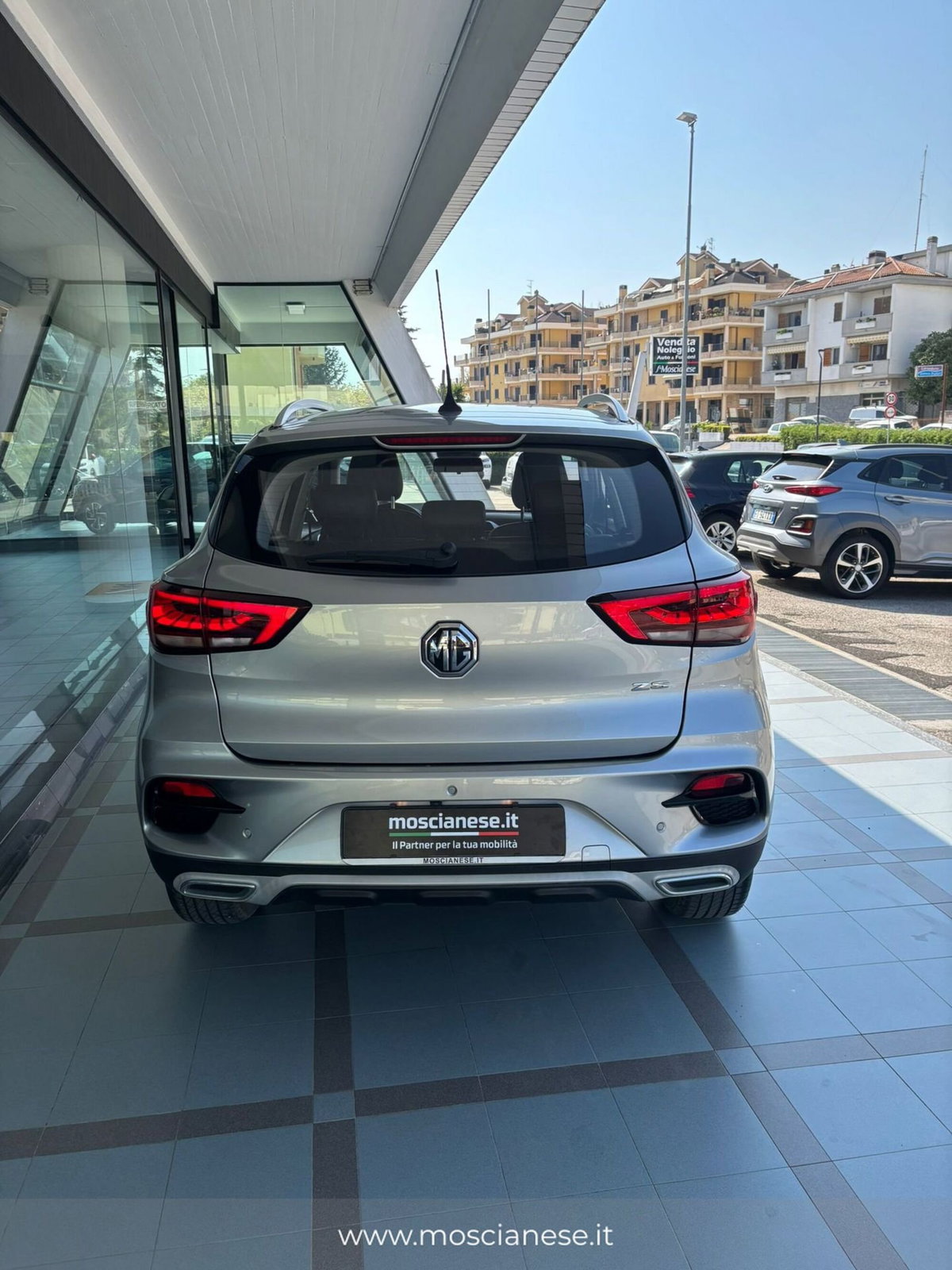 Mg ZS ZS 1.5 Luxury (5)