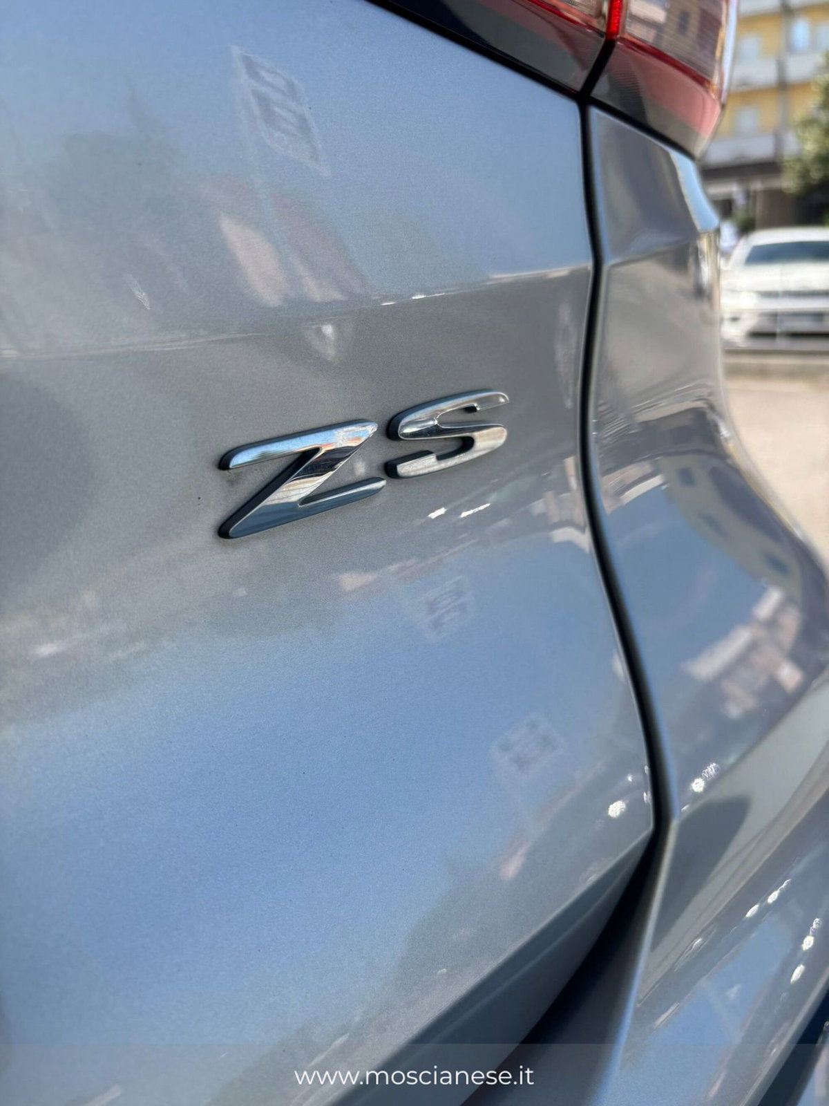 Mg ZS ZS 1.5 Luxury (8)