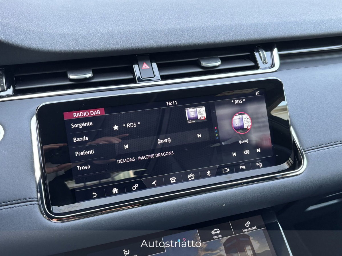 Land Rover Range Rover Evoque 2.0D I4-L.Flw 150CV AWD Aut R-Dynamic HSE (15)
