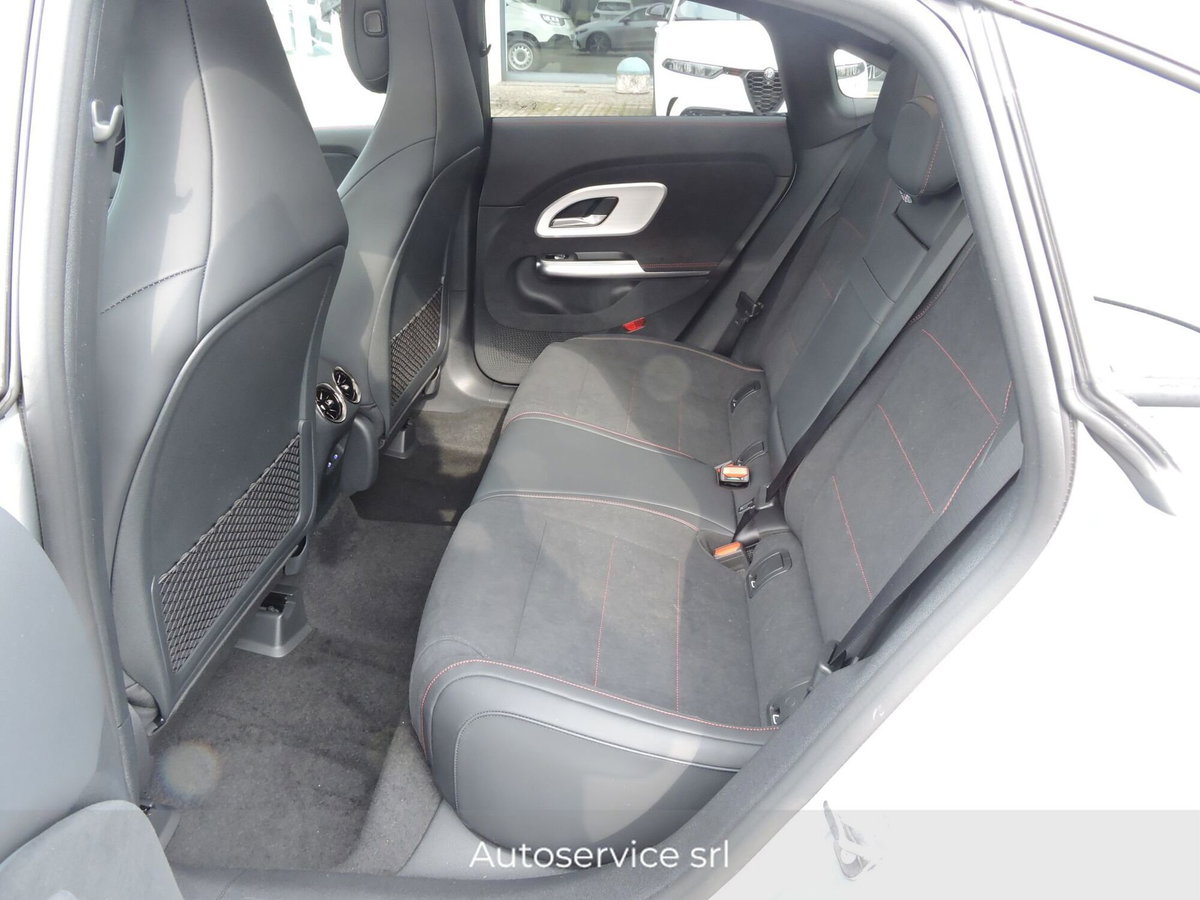 Mercedes-Benz CLA Elettrica 200 AMG Line Advanced Plus (8)