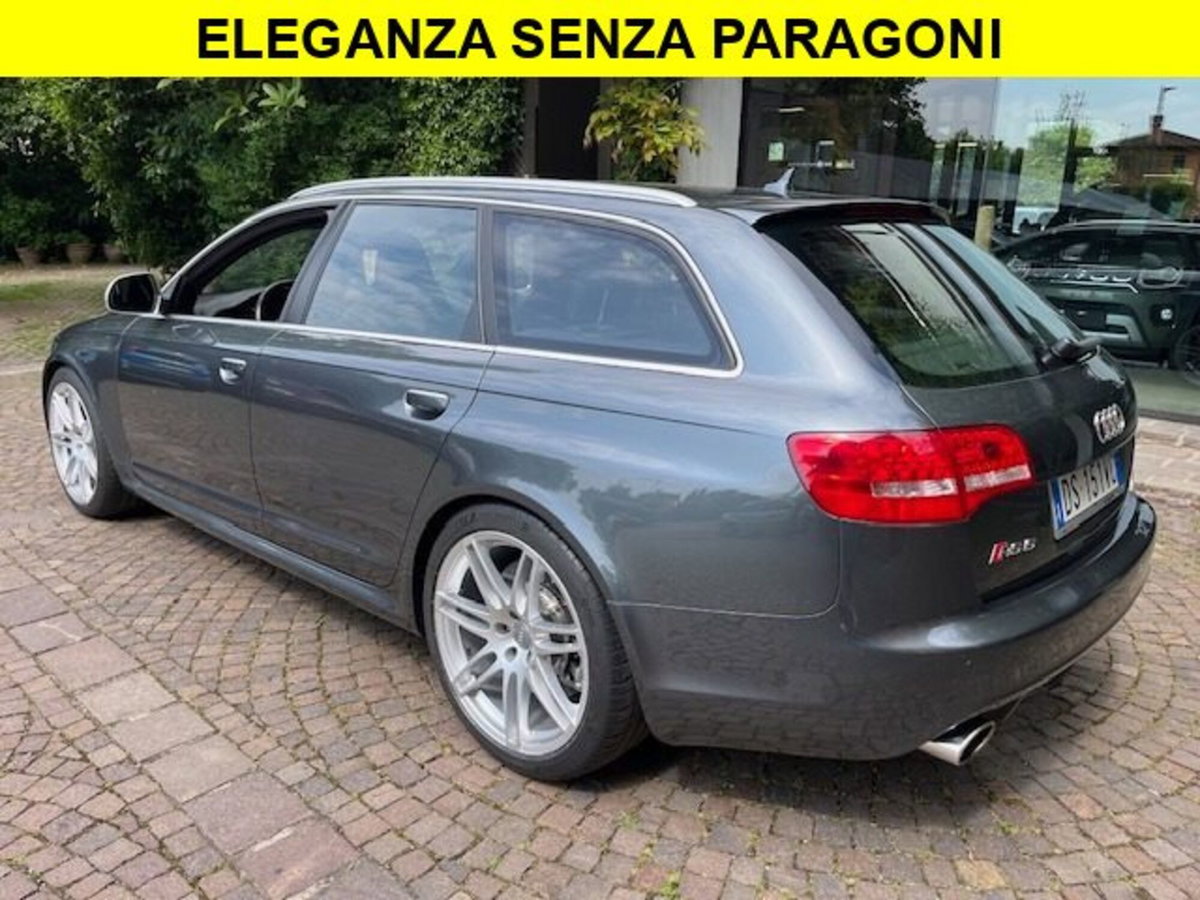 Audi RS 6 Avant 6 5.0 V10 quattro tiptronic (2)