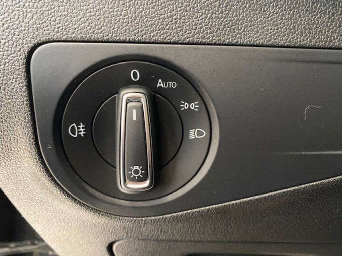 Volkswagen Tiguan Allspace 2.0 TDI SCR DSG 4MOTION Life (10)