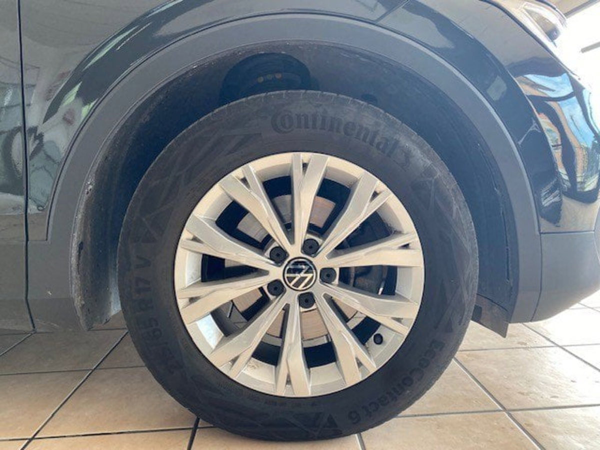 Volkswagen Tiguan Allspace 2.0 TDI SCR DSG 4MOTION Life (6)