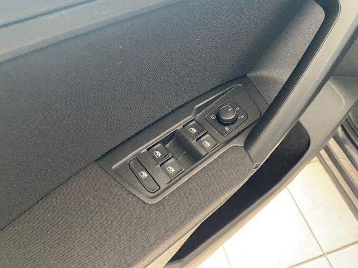 Volkswagen Tiguan Allspace 2.0 TDI SCR DSG 4MOTION Life (9)