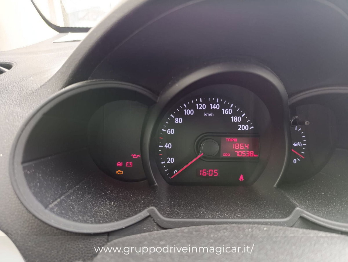 Kia Picanto 1.0 12V 5 porte City (8)