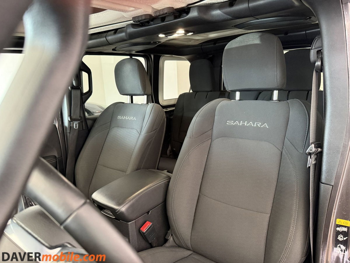 Jeep Wrangler Unlimited 2.2 Mjt II Rubicon (13)