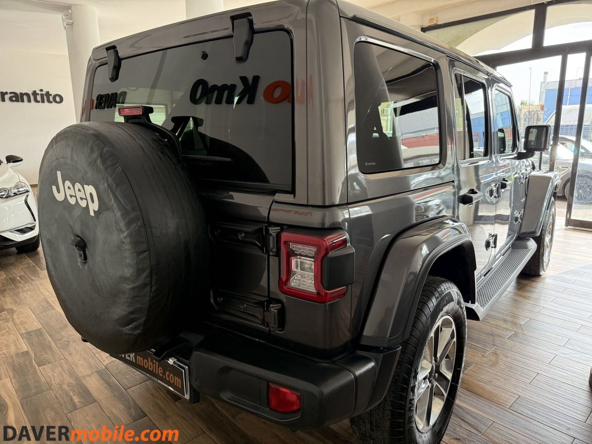 Jeep Wrangler Unlimited 2.2 Mjt II Rubicon (7)