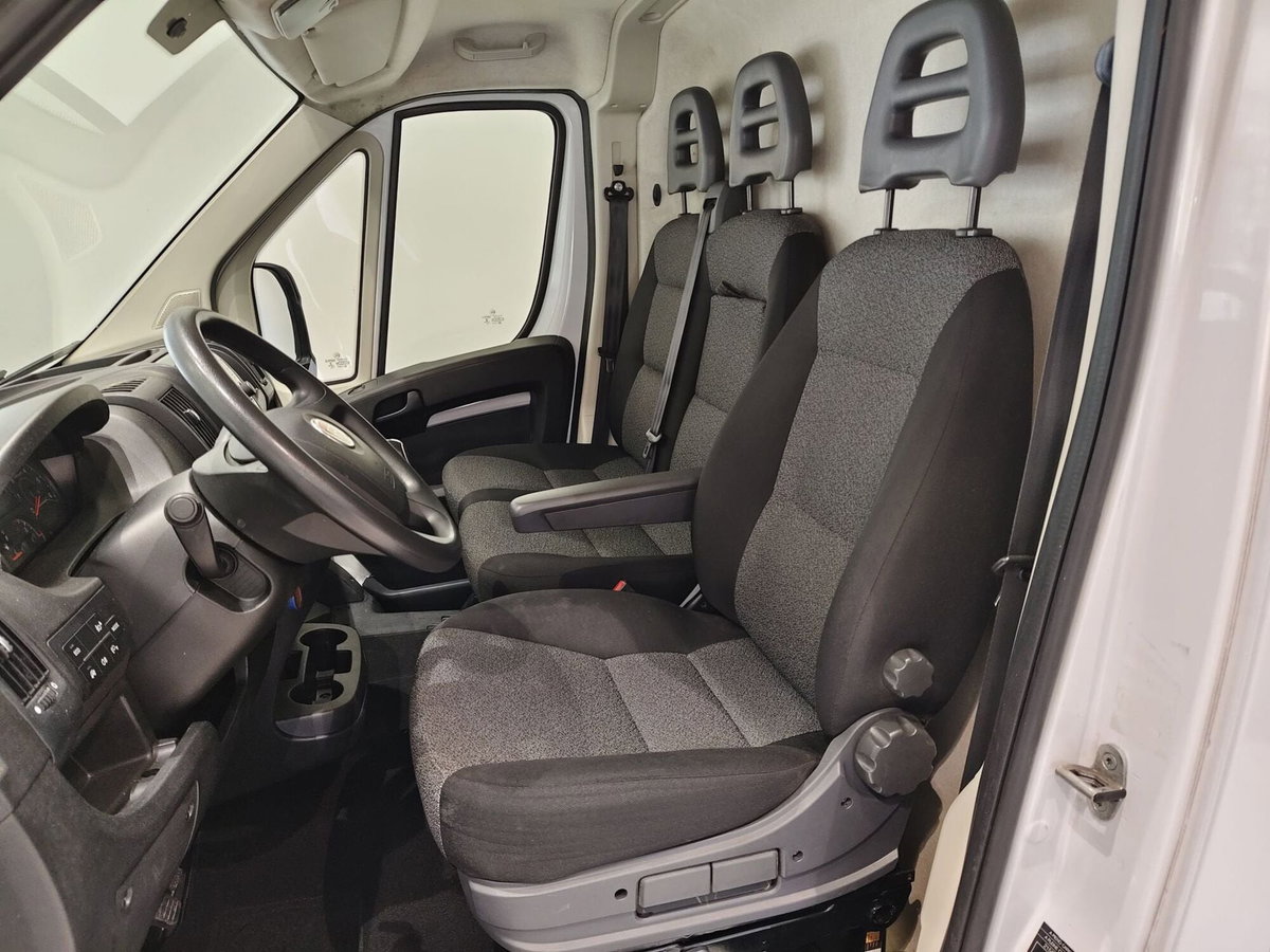 Fiat Ducato Furgone maxi 35 LH2 2.3 mjt 140cv AT9 E6d-temp (4)