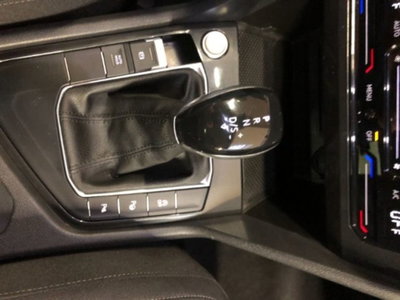 Volkswagen Tiguan 2.0 TDI 150 CV SCR DSG 4MOTION Elegance (14)