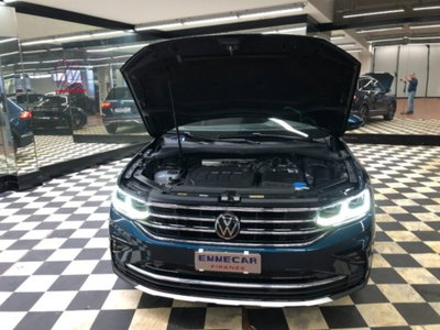 Volkswagen Tiguan 2.0 TDI 150 CV SCR DSG 4MOTION Elegance (18)