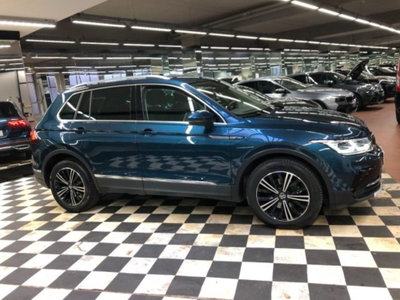 Volkswagen Tiguan 2.0 TDI 150 CV SCR DSG 4MOTION Elegance (8)