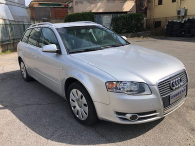 Audi A4 Avant 2.0 16V TDI (2)