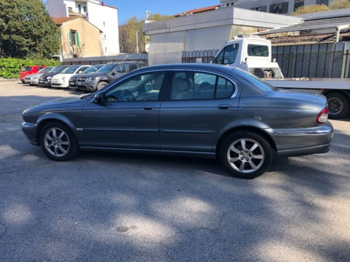 Jaguar X-Type 2.0D cat Executive (4)
