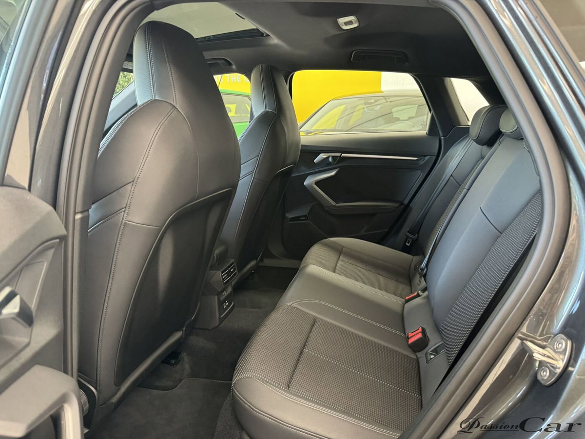 Audi A3 Sportback 35 TFSI S line edition (11)