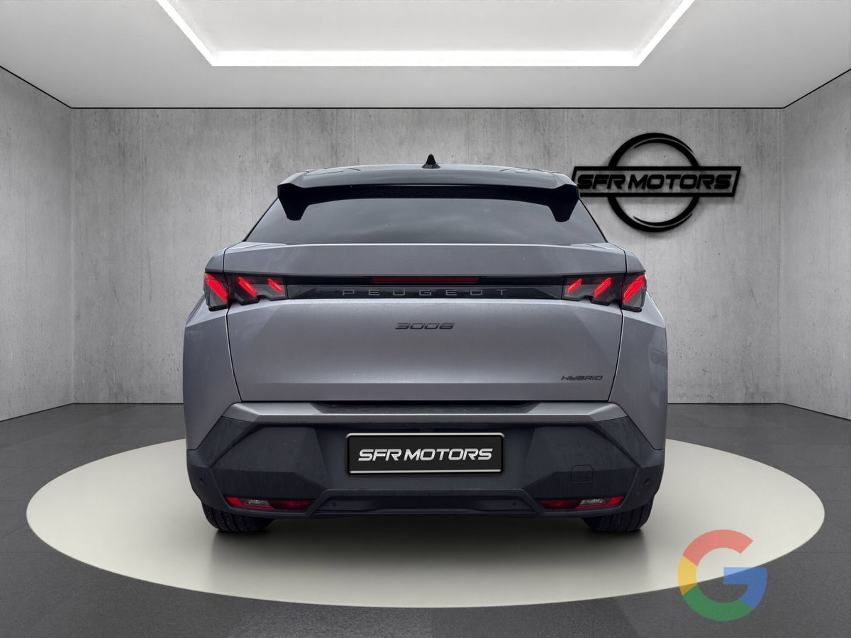 Peugeot 3008 73 kWh Allure 210cv (5)