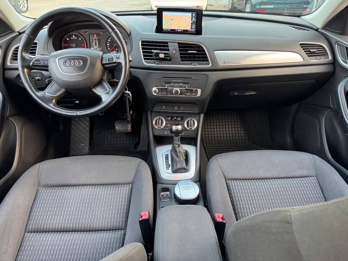 Audi Q3 2.0 TDI quattro Business (11)