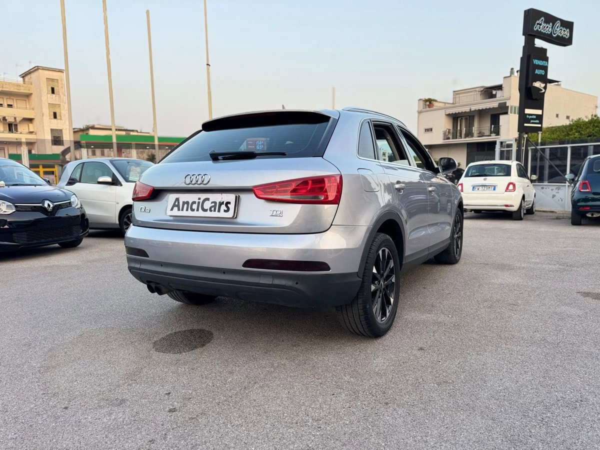 Audi Q3 2.0 TDI quattro Business (16)