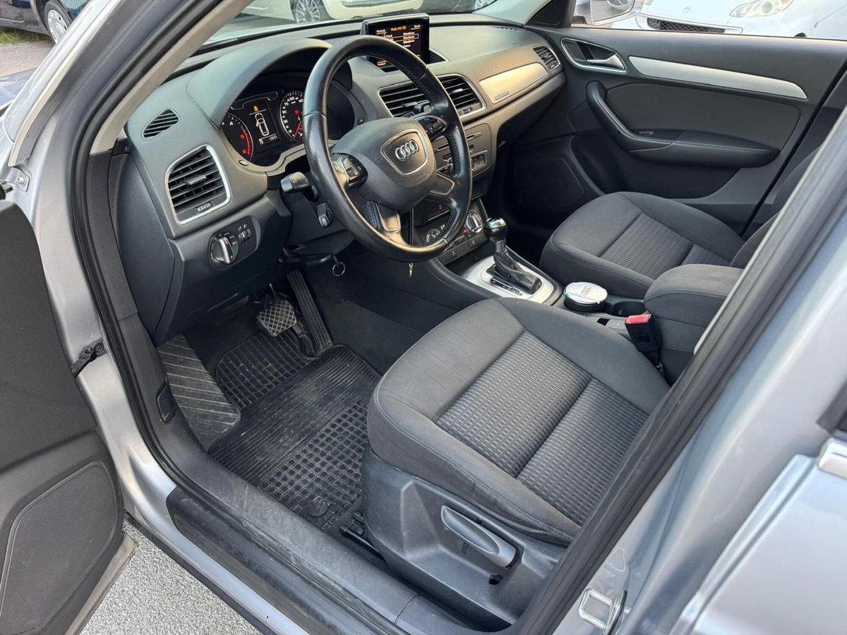 Audi Q3 2.0 TDI quattro Business (5)