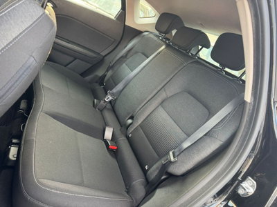 Renault Captur TCe 100 CV GPL FAP Zen (11)