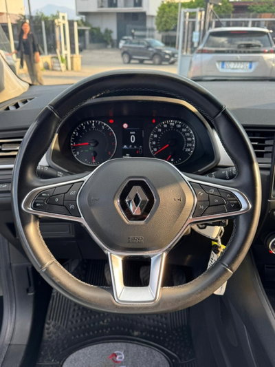 Renault Captur TCe 100 CV GPL FAP Zen (7)