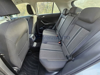 Volkswagen T-Roc 1.0 tsi Style 115cv (12)