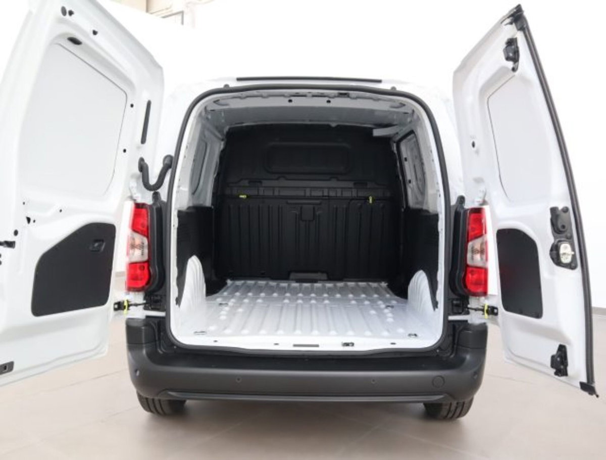 Citroen Berlingo 1.5 bluehdi M Plus s&s 100cv (8)