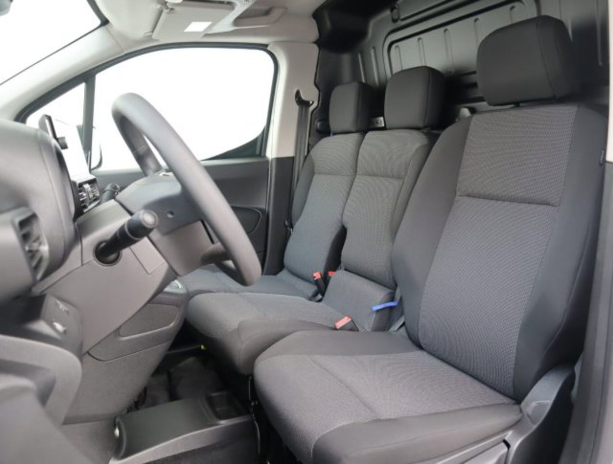 Citroen Berlingo 1.5 bluehdi M Plus s&s 100cv (9)