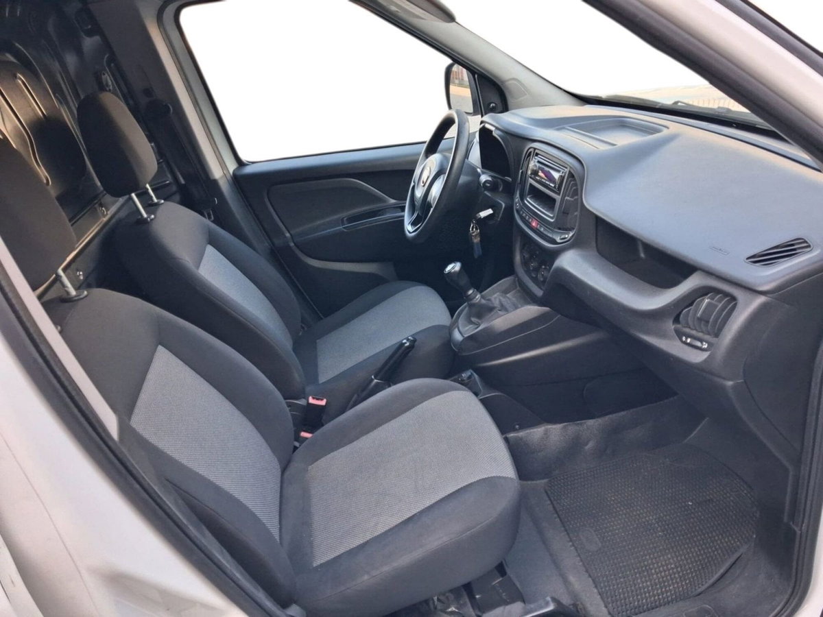 Fiat Doblò Furgone 1.3 MJT PL-TN Cargo Maxi Lamierato SX (7)