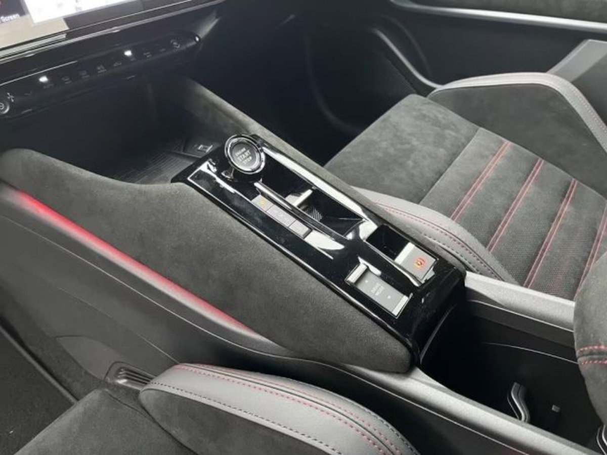 Alfa Romeo Junior elettrica 280 Veloce 280cv (12)