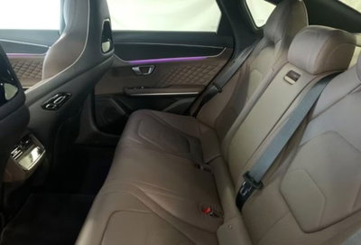 Byd Han 85,4 kWh Executive (17)