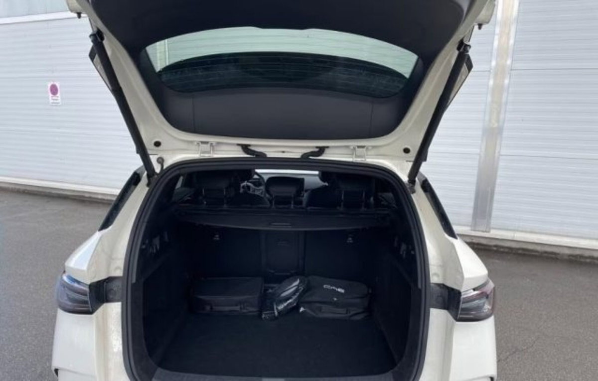 Byd Seal 6 DM-i Station Wagon 1.5 phev Comfort Lite (14)