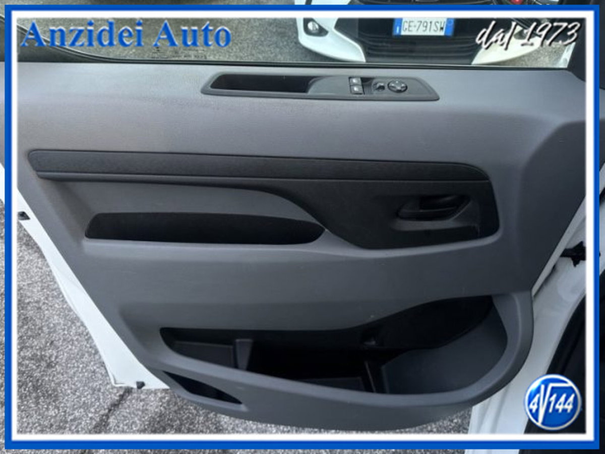 Opel Vivaro Furgone 1.5 Diesel 120CV S&S PL-TN M Furgone Enjoy (18)