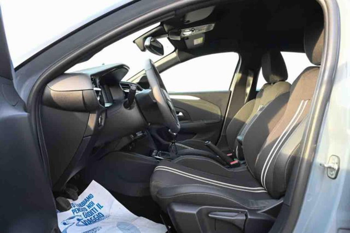 Opel Corsa 1.2 100 CV aut. GS Line (8)