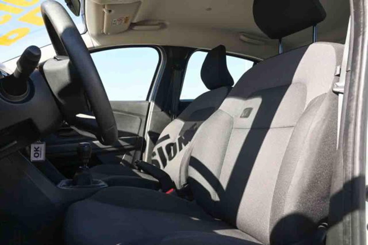 Dacia Logan MCV 1.0 TCe 12V 100CV ECO-G Comfort (14)