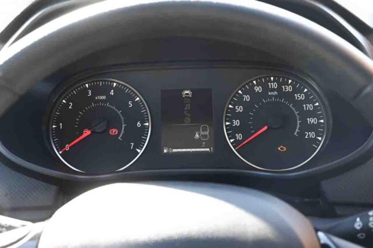 Dacia Logan MCV 1.0 TCe 12V 100CV ECO-G Comfort (17)