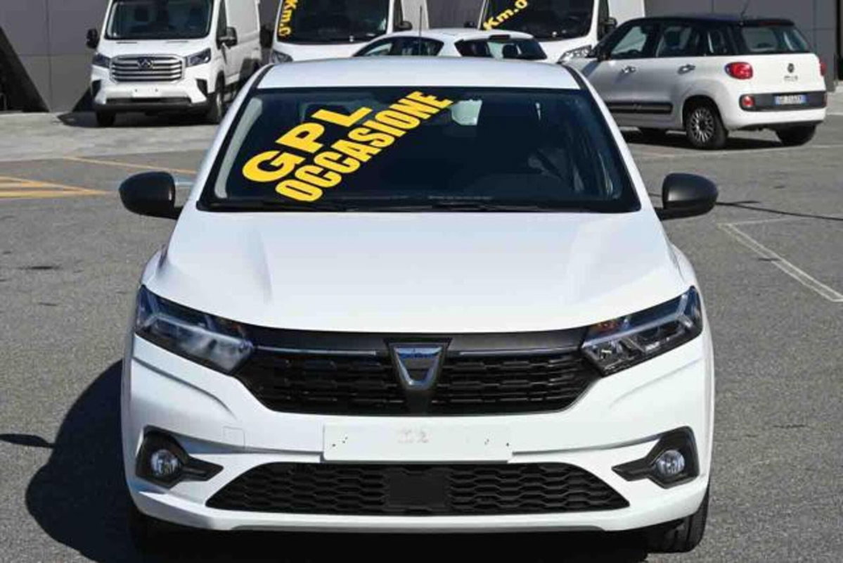 Dacia Logan MCV 1.0 TCe 12V 100CV ECO-G Comfort (2)