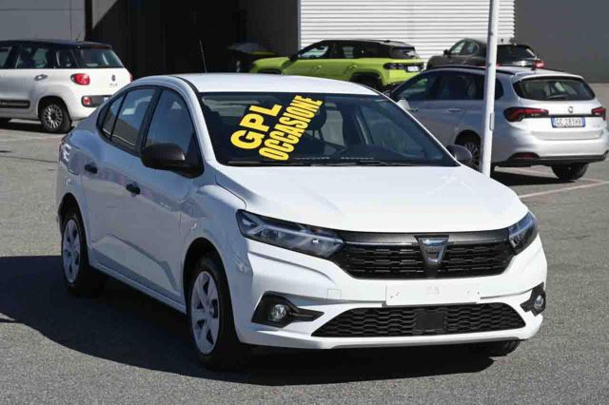 Dacia Logan MCV 1.0 TCe 12V 100CV ECO-G Comfort (3)