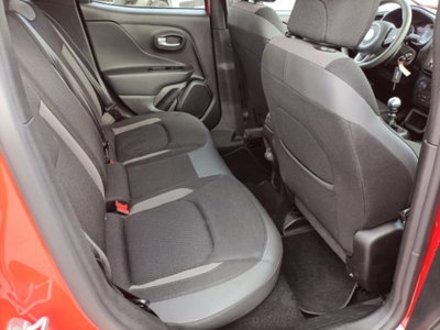 Jeep Renegade 1.6 Mjt 130 CV Limited (10)