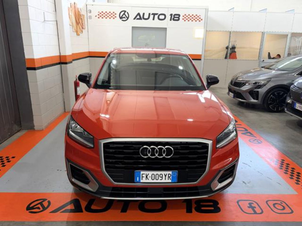 Audi Q2 Q2 1.6 TDI S tronic (2)