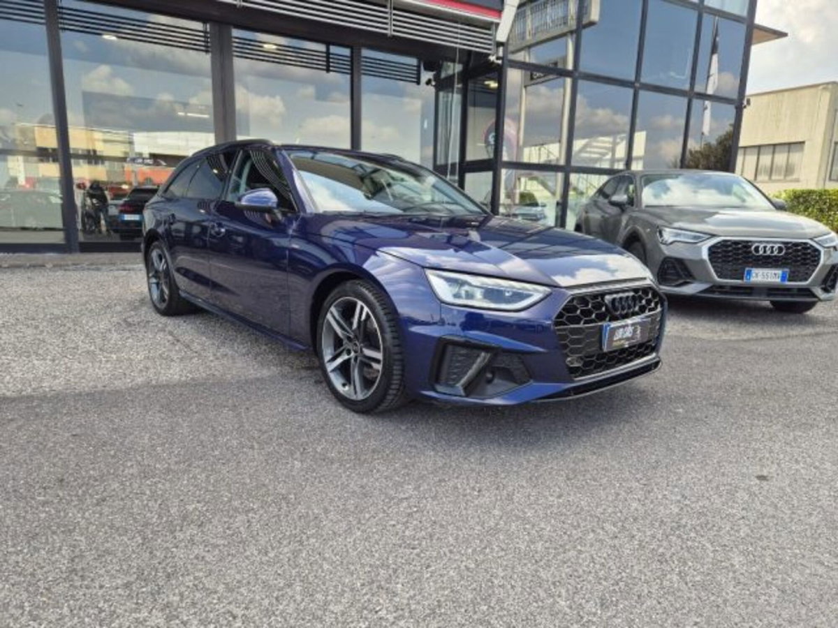 Audi A4 Avant 35 TDI/163 CV S tronic S line edition (2)