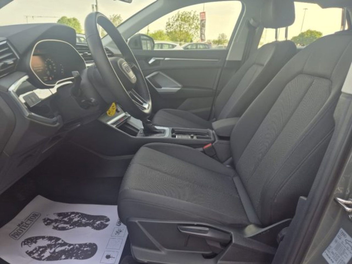 Audi Q3 Sportback 35 TDI quattro S tronic S line edition (7)