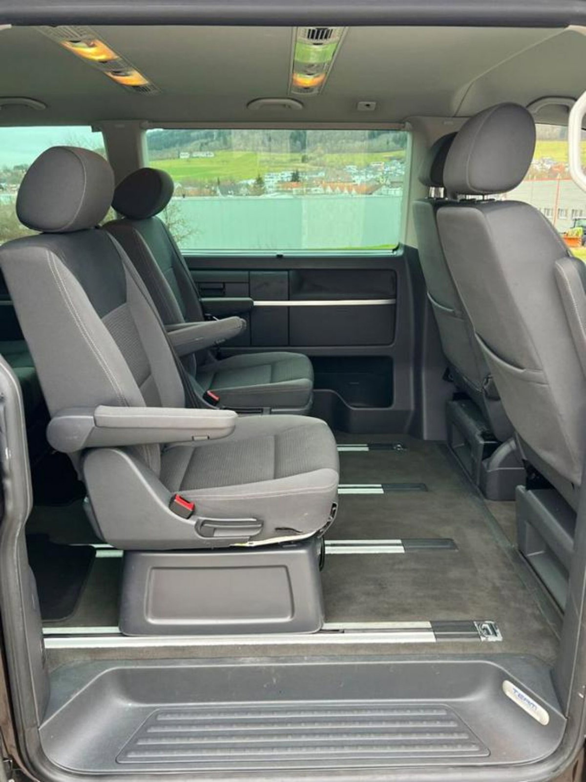 Volkswagen Veicoli Commerciali Multivan 2.0 TDI 140CV 4 Motion Highline (2)